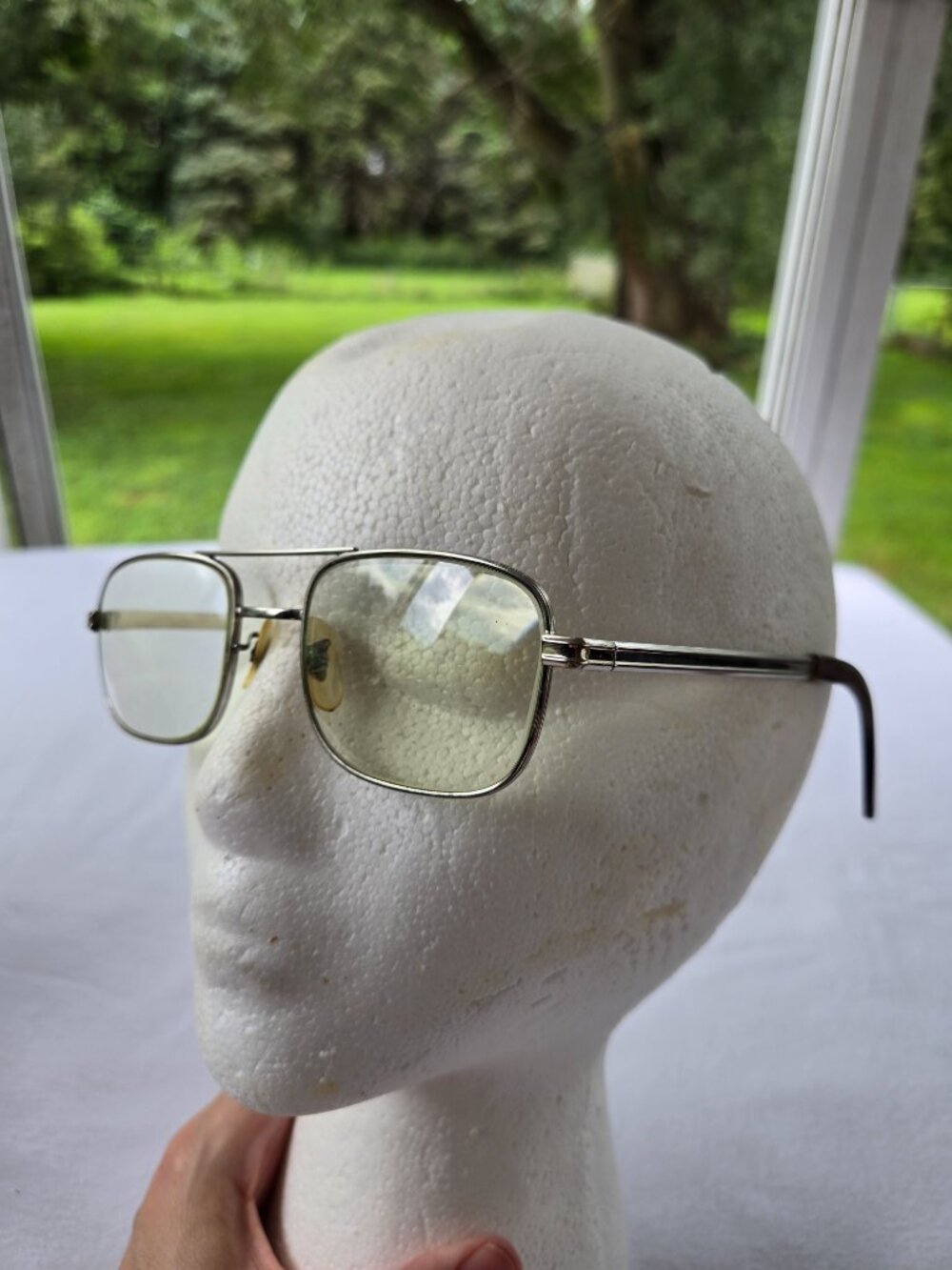 Vintage Universal 5 3/4 Mens Aviator Metal Frame Eyeglasses 54-20 size